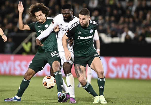 而亚泰则依 而亚泰则依