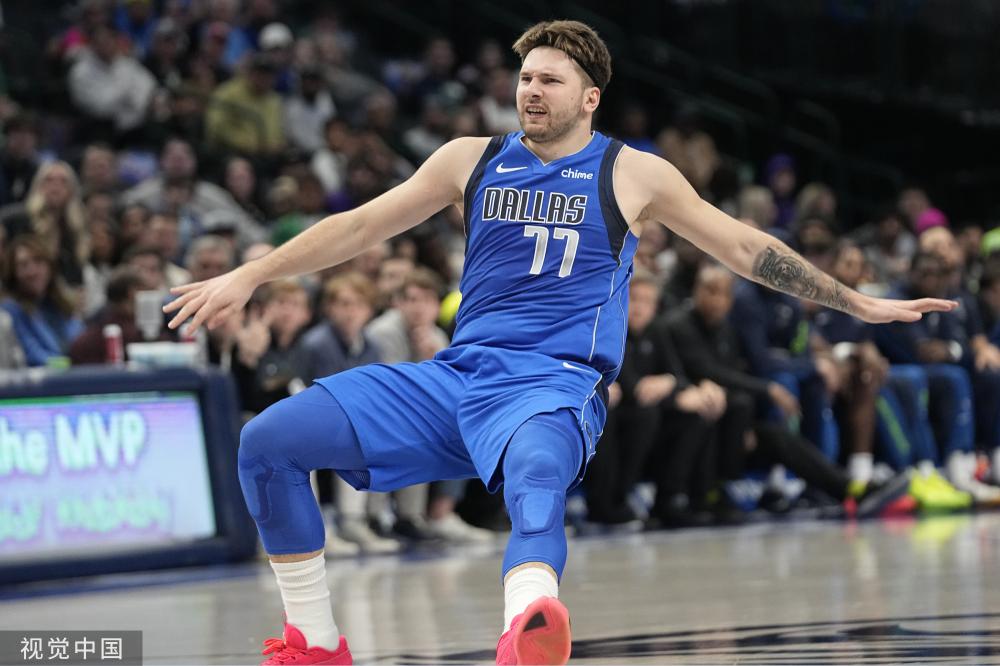 宣布迈克 宣布迈克